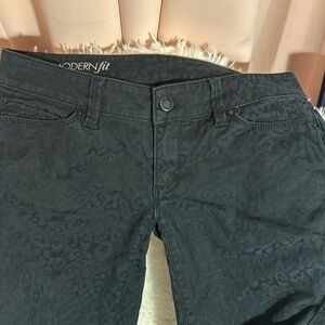 Ann Taylor Modern Fit size 2 black jeans